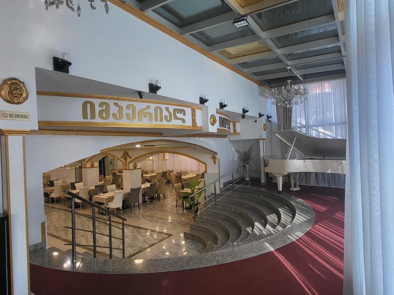 Grand Georgian Palace Batumi Eksteriør bilde