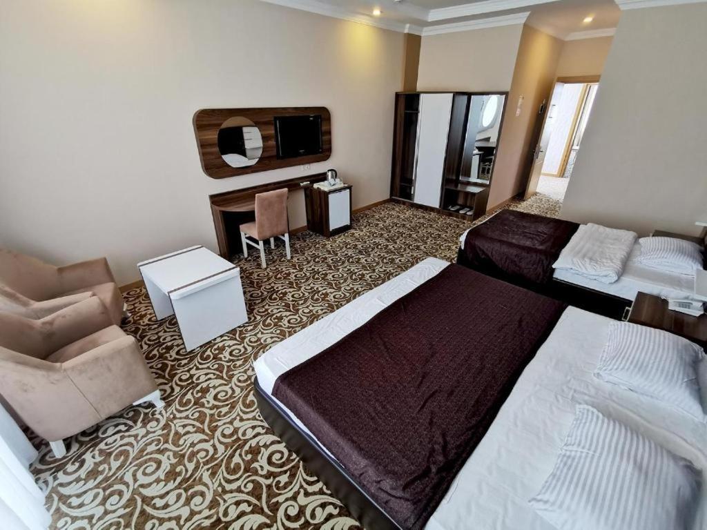 Grand Georgian Palace Batumi Eksteriør bilde