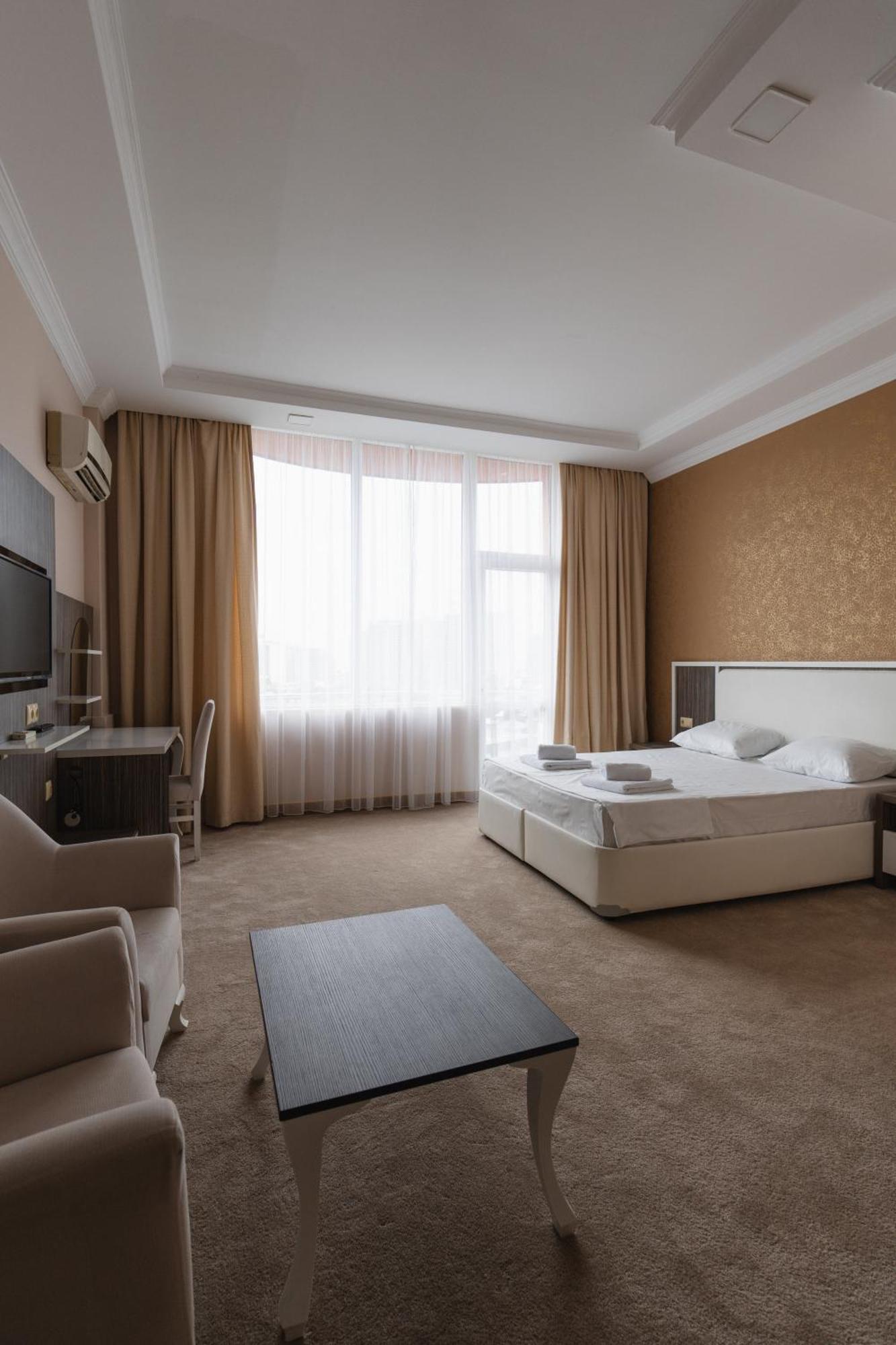 Grand Georgian Palace Batumi Eksteriør bilde
