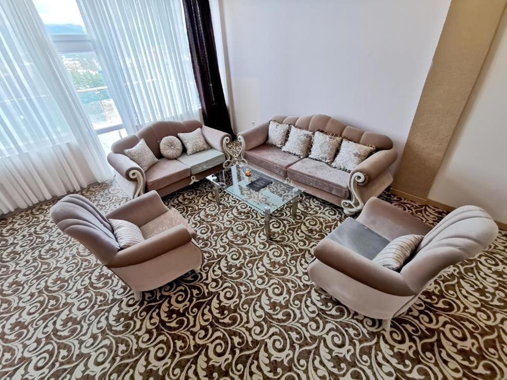 Grand Georgian Palace Batumi Eksteriør bilde