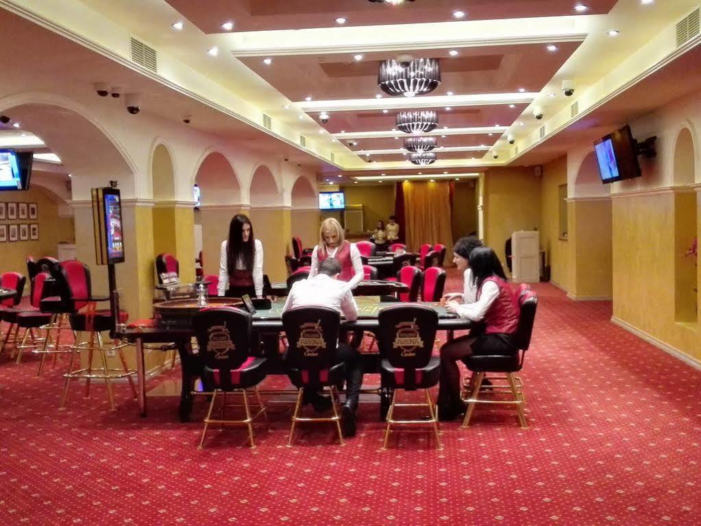 Grand Georgian Palace Batumi Eksteriør bilde