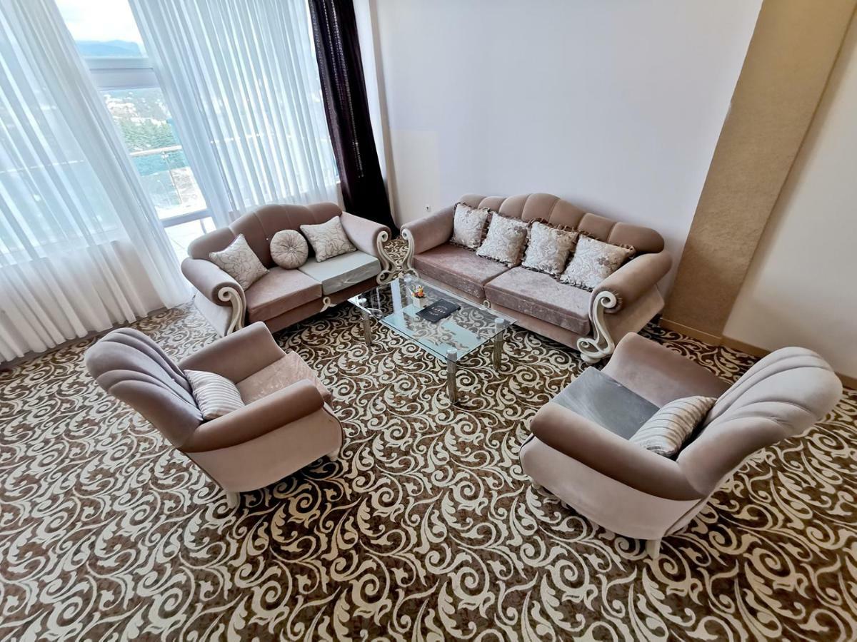 Grand Georgian Palace Batumi Eksteriør bilde